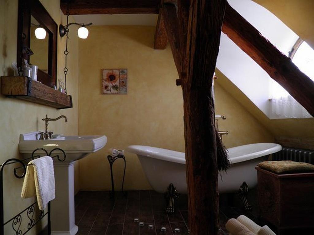 Dvur Olsiny -Hotel And Horse-Riding Karviná Szoba fotó
